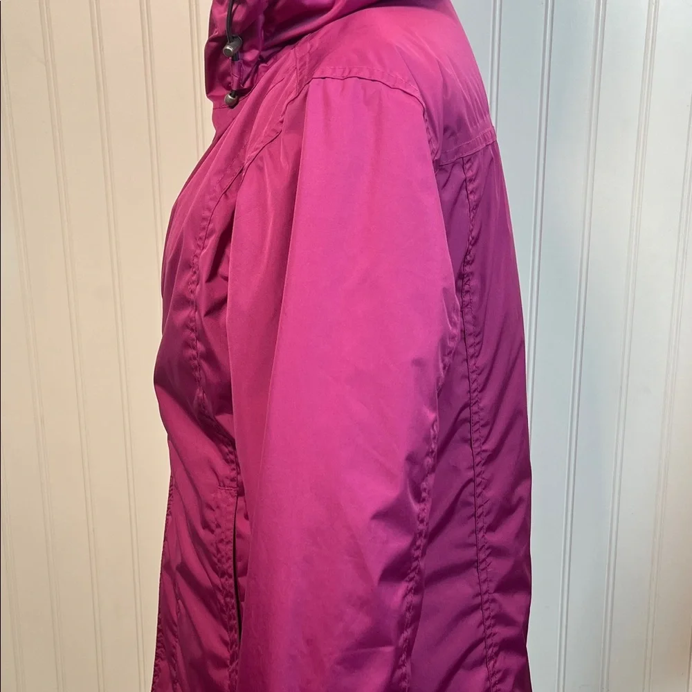 Betty Rides Women's Pink Hooded Snowboarding Jacket - Picture 11 of 16